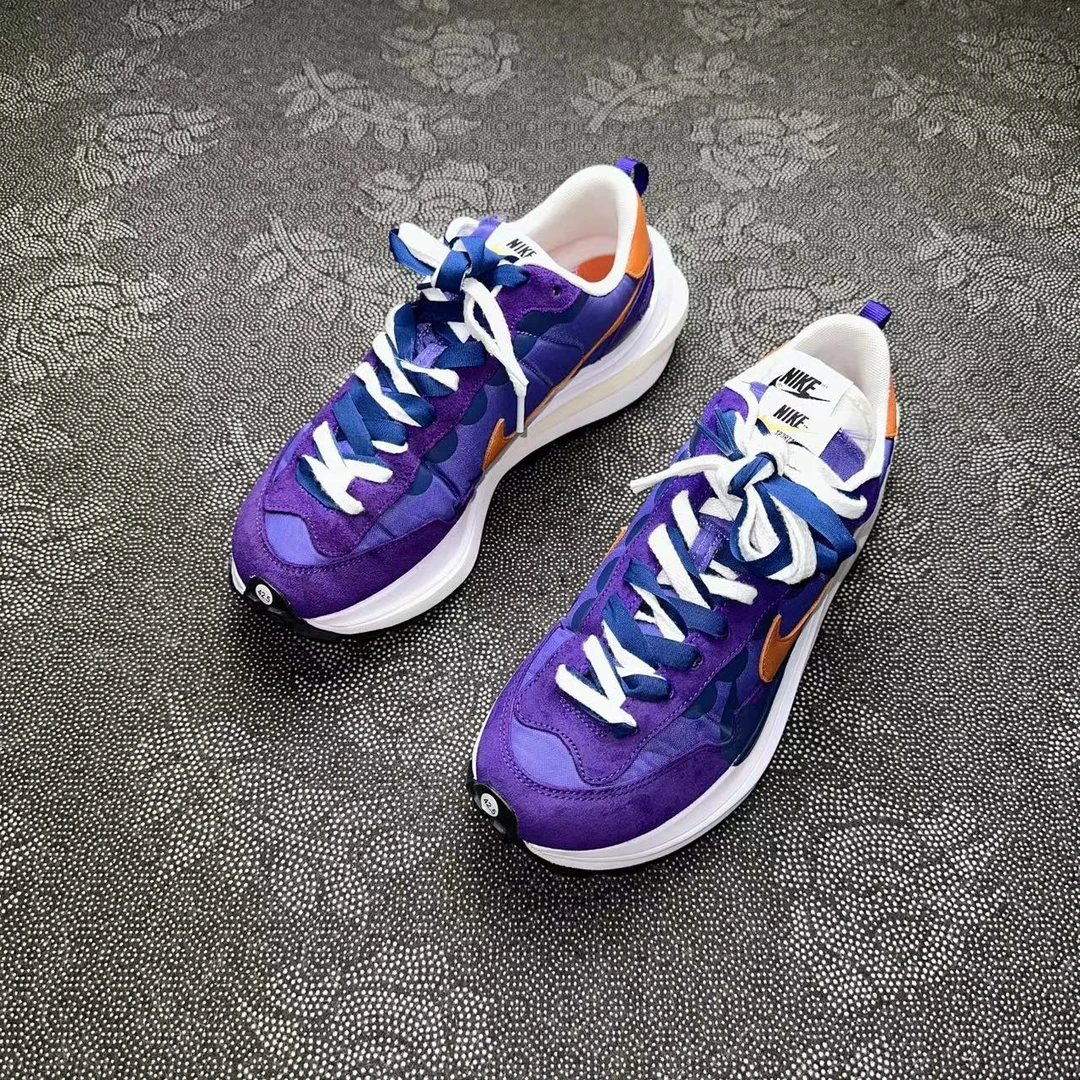 42.5码休闲鞋 Sacai x Nike 紫金配色 97新无原盒