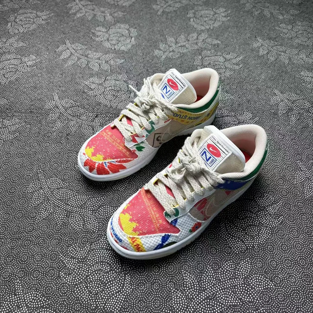 39码板鞋 Nike Dunk SP 白彩色 99新配盒