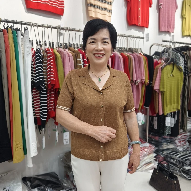 【善雅中老年女装】24年高档天丝上衣小西装领中老年妈妈装夏款X855