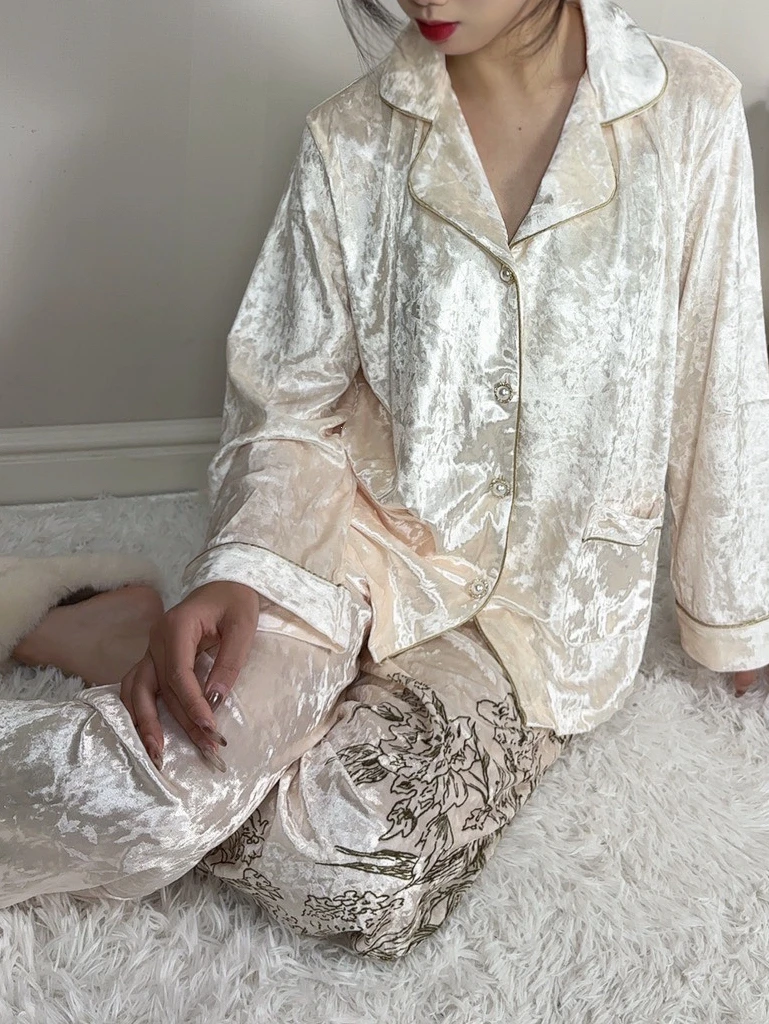 香槟色轻奢金钻绒秋冬睡衣女高级感长袖套装保暖家居服可外穿