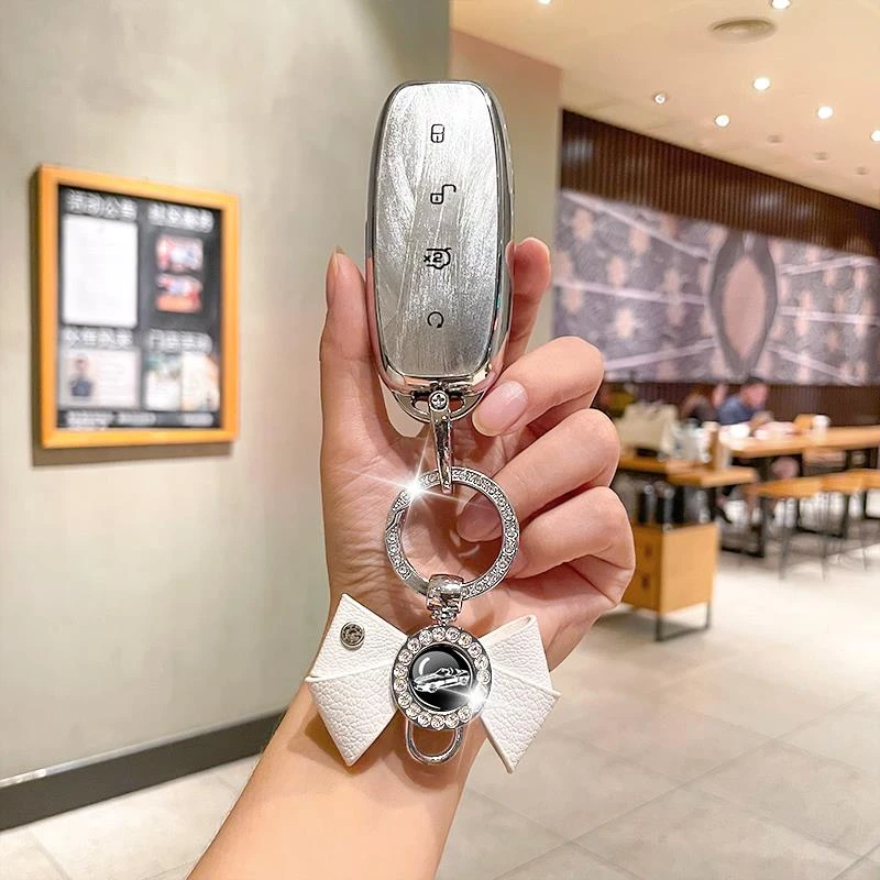 2024新款腾势d9钥匙套腾势x汽车n7卡片z9gt内饰nfc用品n8女士壳扣