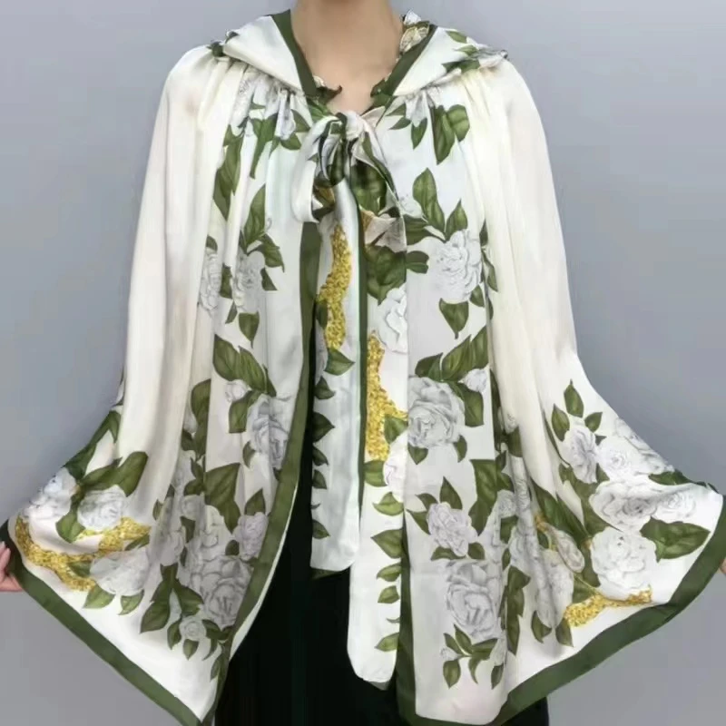 夏季女士新款防晒防风时尚百搭长款女士薄款气质春夏连帽斗篷披肩
