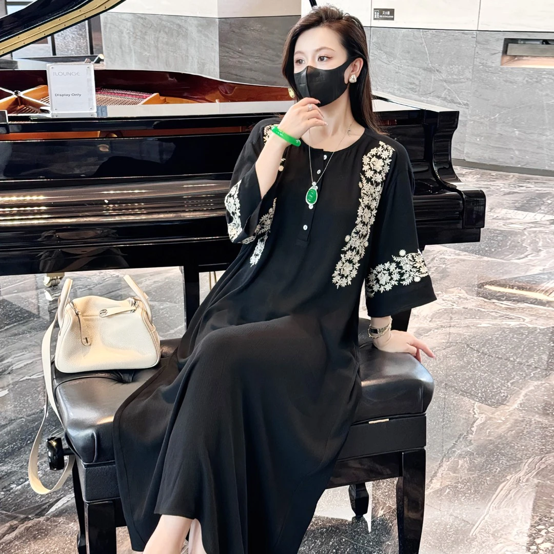 【Linda姐高端线】时尚气质优雅贵气刺绣宽松连衣裙AS4LJS1984