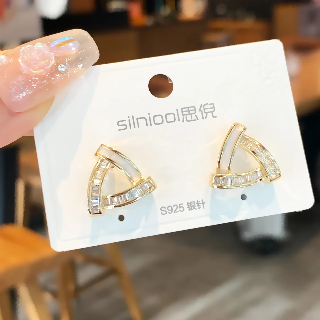 铜合金耳饰 新款时尚气质镶钻三角形耳环个性简约甜美耳扣9805