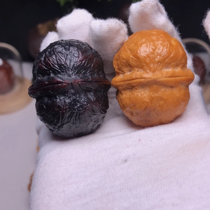 文玩核桃吊坠吻**节98玉罗汉阴阳对
