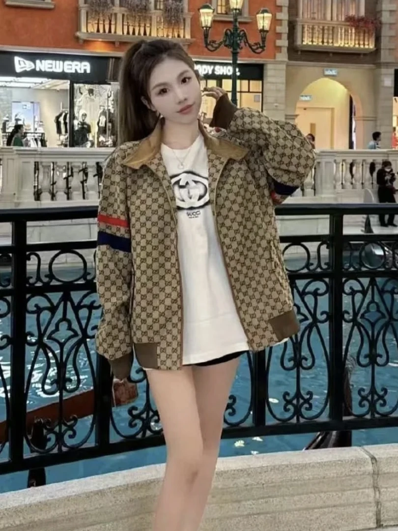 GUCCI/古驰 kb0001  满印老花夹克 46码