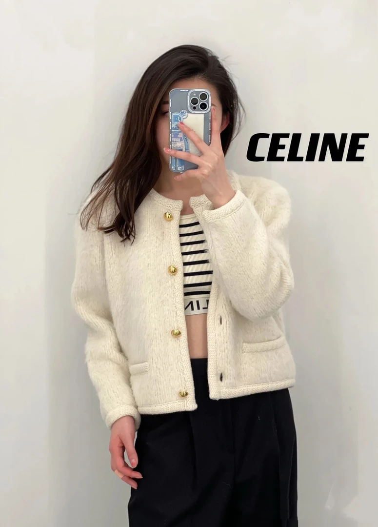 Celine/思琳 18332 白色马海毛金扣开衫 m码 市场价16500 95新