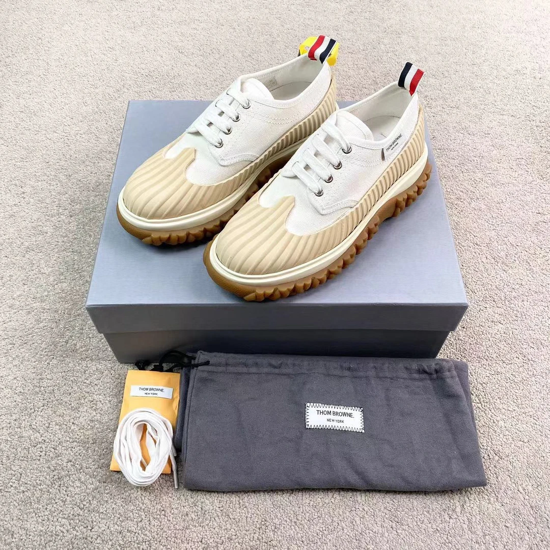 THOMBROWNE 22695 批量 白色饼干鞋 多码数 市场价6800 全新原盒