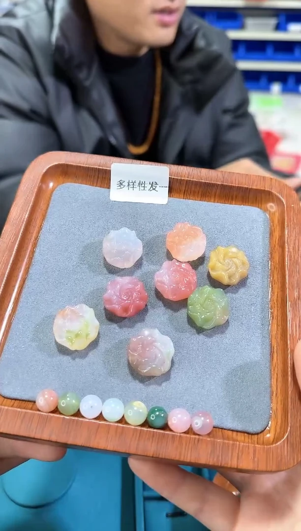 【闪购商品】石英质玉（盐源）单珠未镶嵌Y1414