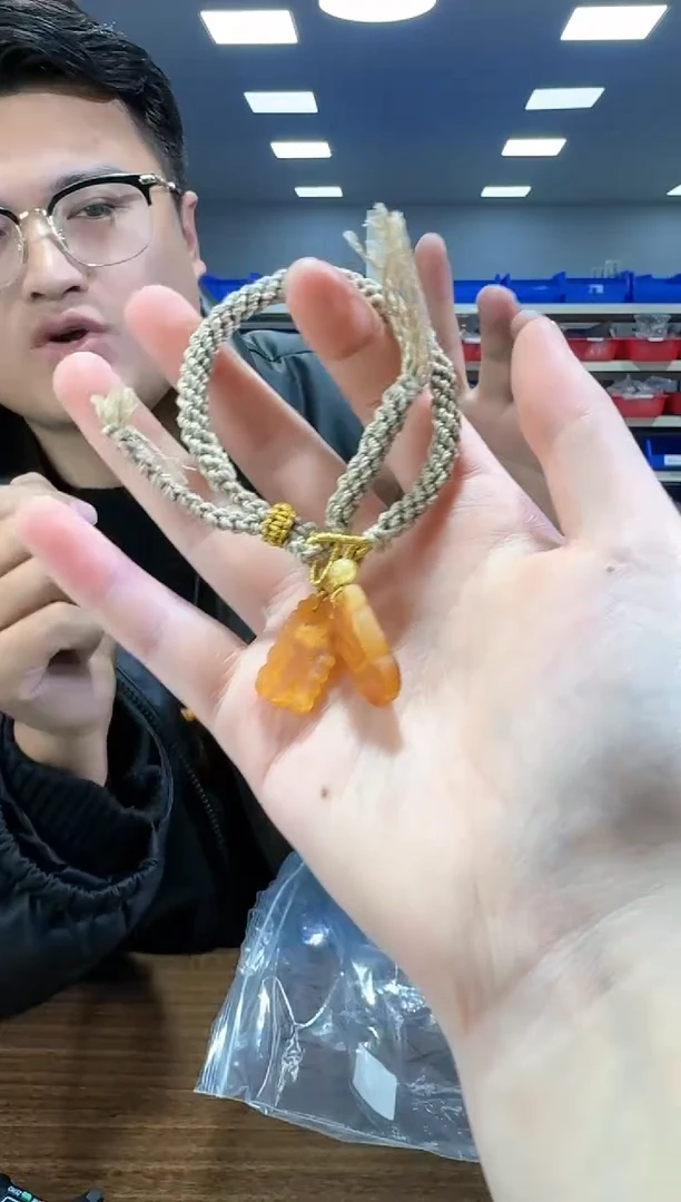 【闪购商品】蜜蜡手绳未镶嵌Y1385