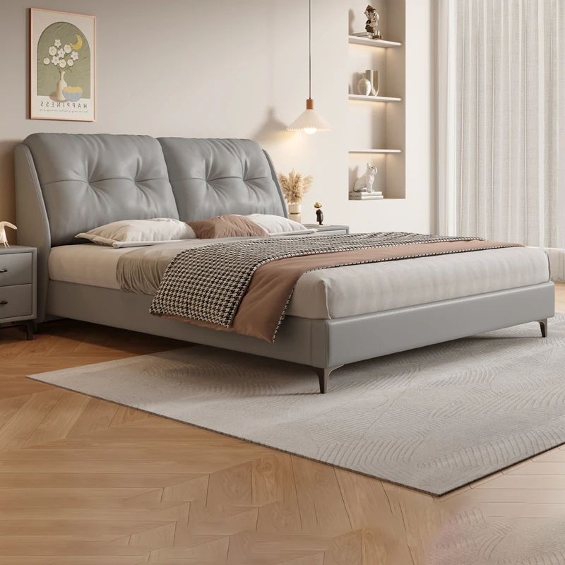 轻奢皮艺床现代简约主卧室双人床1.5米8意式皮艺床软包大婚床