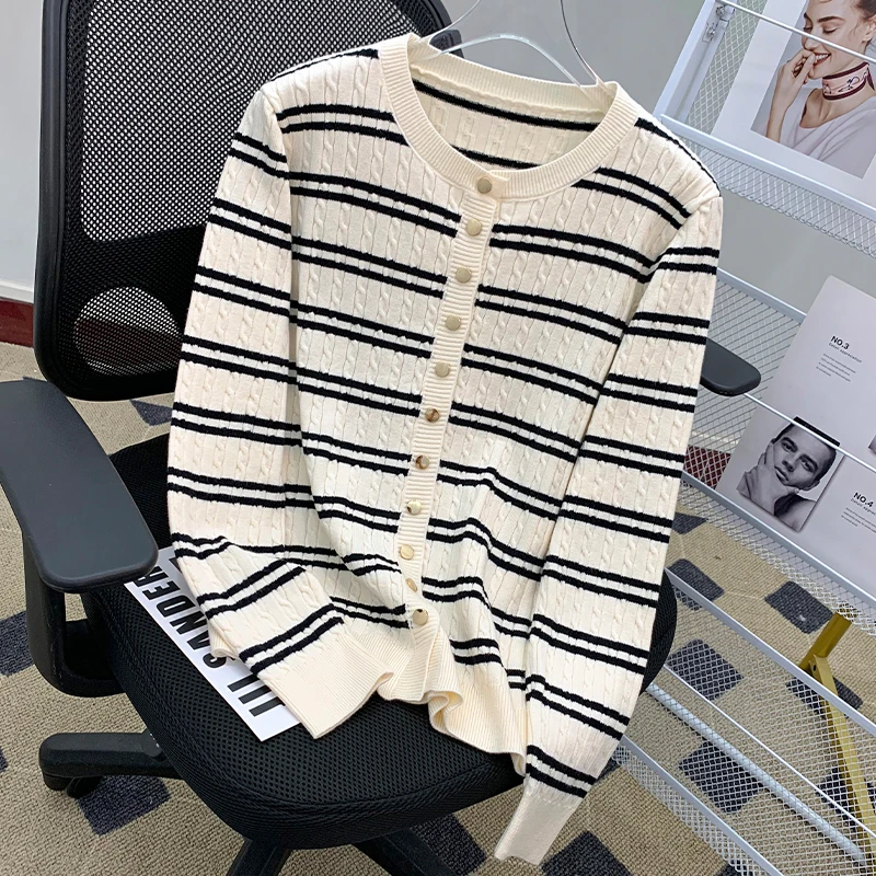 圆领长袖条纹提花撞色针织开衫女百搭时尚针织毛衣外套