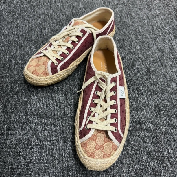 Gucci/古驰/42码/卡其色老花满印渔夫鞋/95新/