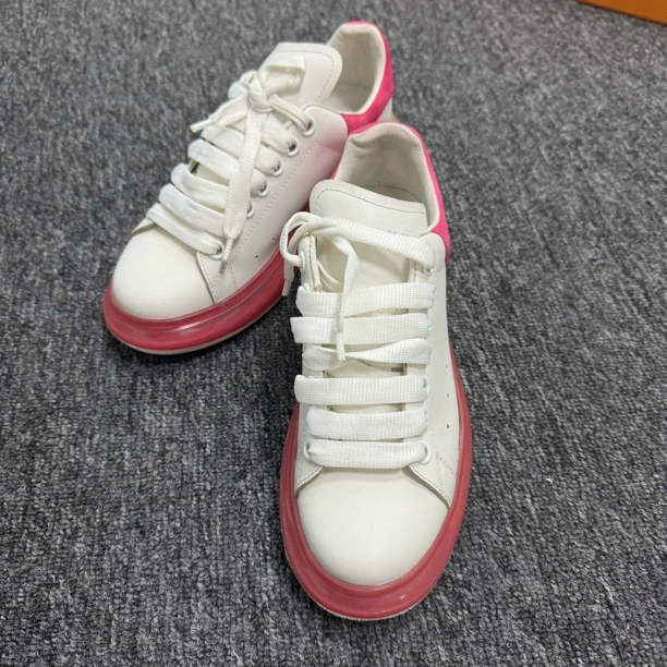 Alexander McQueen/麦昆/37码/樱花粉气垫休闲鞋/95新/
