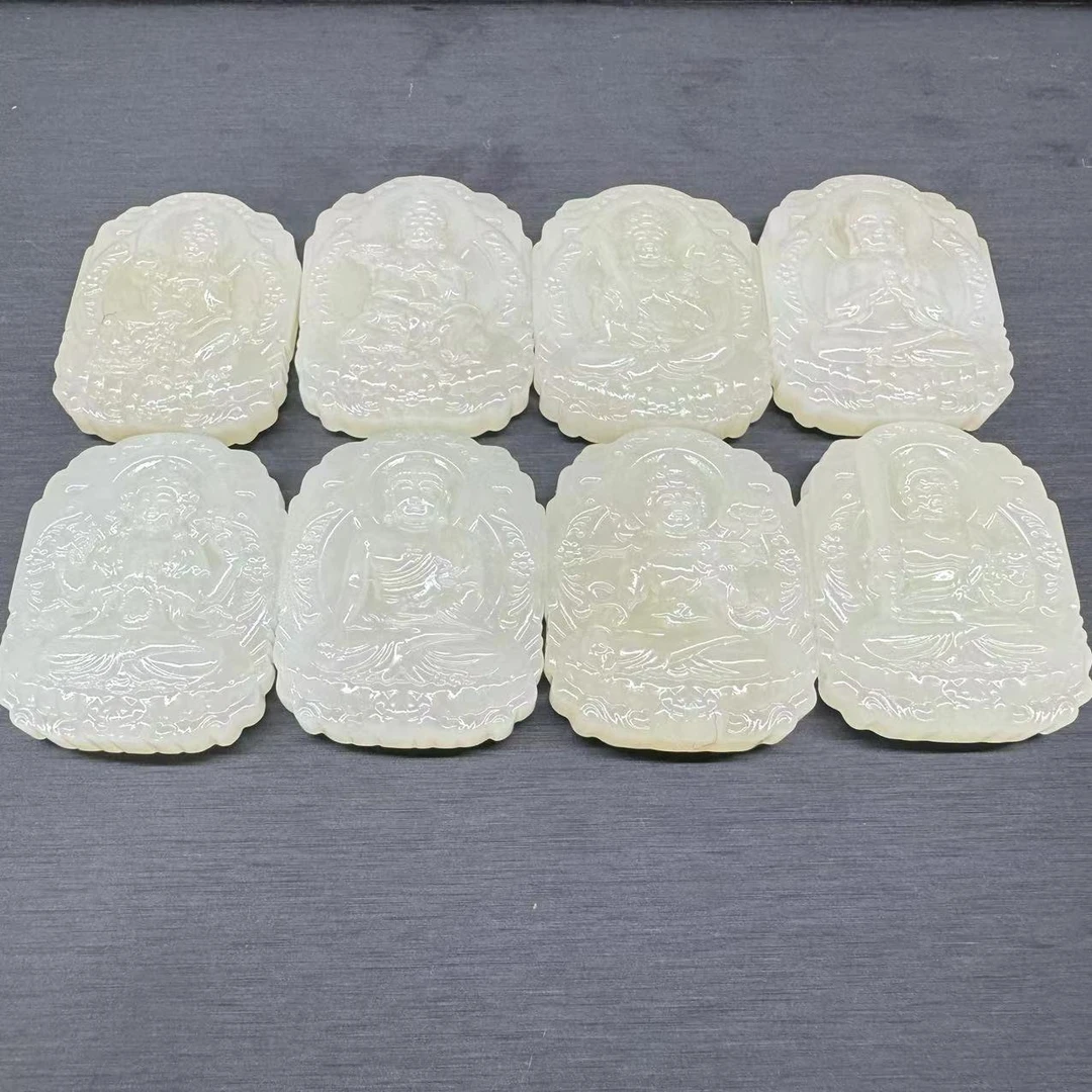 天然和田玉暖白玉老料高油十二生肖毕业级守护神细腻玉牌拍一发一