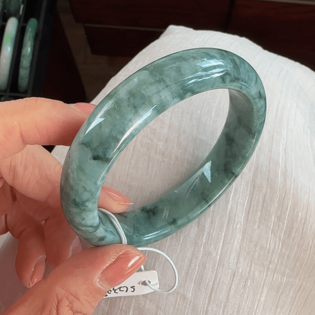 【闪购商品】翡翠手镯未镶嵌积**光