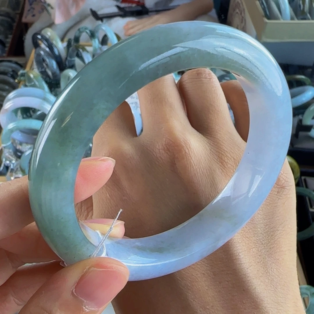 【闪购商品】翡翠手镯未镶嵌老坑60