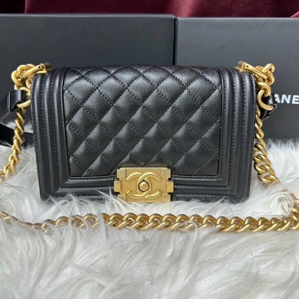 95新 Chanel/香奈儿 黑金荔枝牛小号leboy