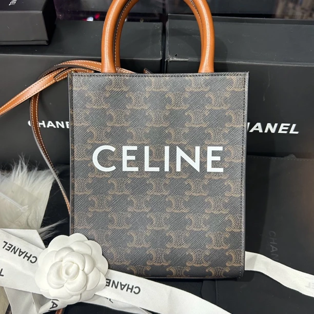 95新 Celine/思琳 棕色老花凯旋门琴谱包