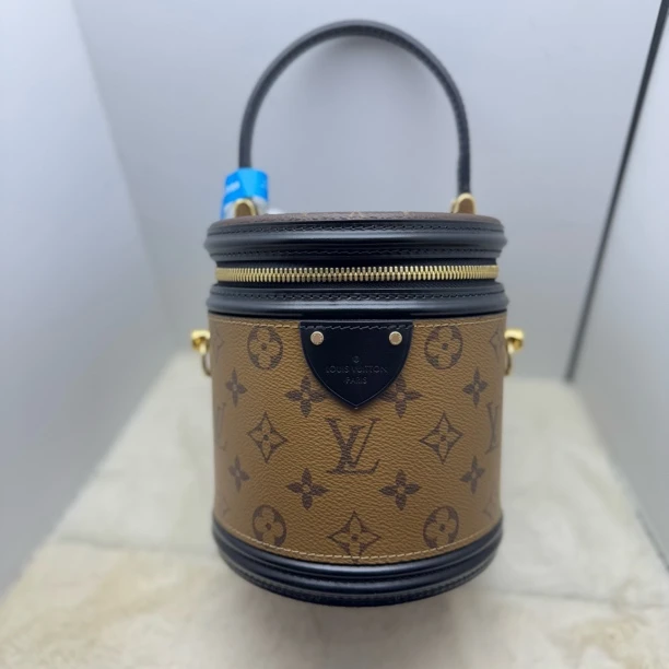 99新 LouisVuitton/路易威登 经典老花发财桶斜挎包!(芯片)
