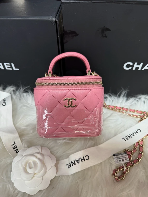 95新 Chanel/香奈儿 粉色手柄链条小盒子（芯片款）