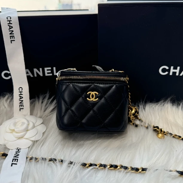 95新 Chanel/香奈儿 黑金核桃金球小盒子（31开）