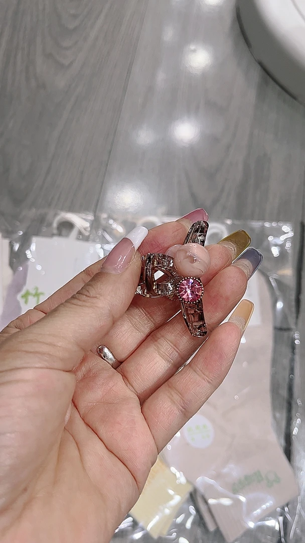 卡卡私制（袜子夹子）