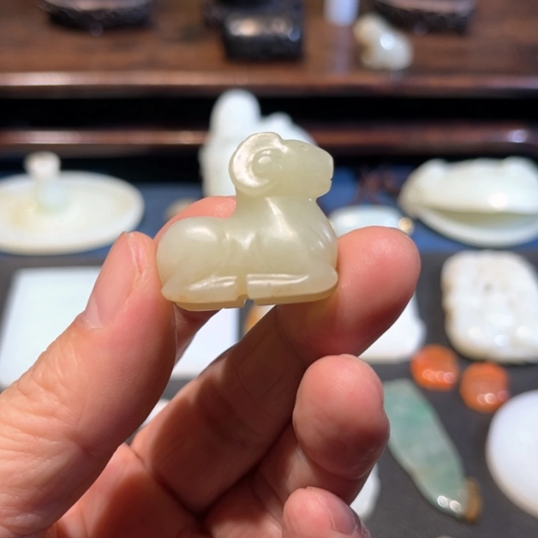 【闪购商品】和田玉挂件未镶嵌大*师