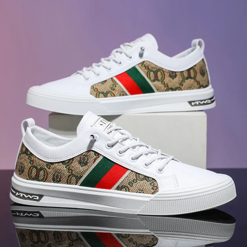 夏季休闲男鞋新款透气轻奢帆布板鞋学生韩版低帮百搭小白鞋子潮鞋