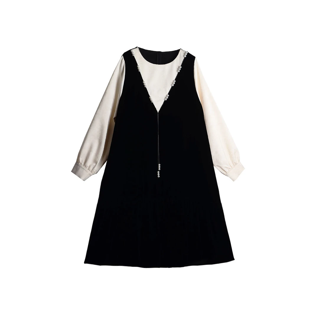 大码女装连衣裙显瘦针织时尚假两件拼接秋季裙子（WT103）