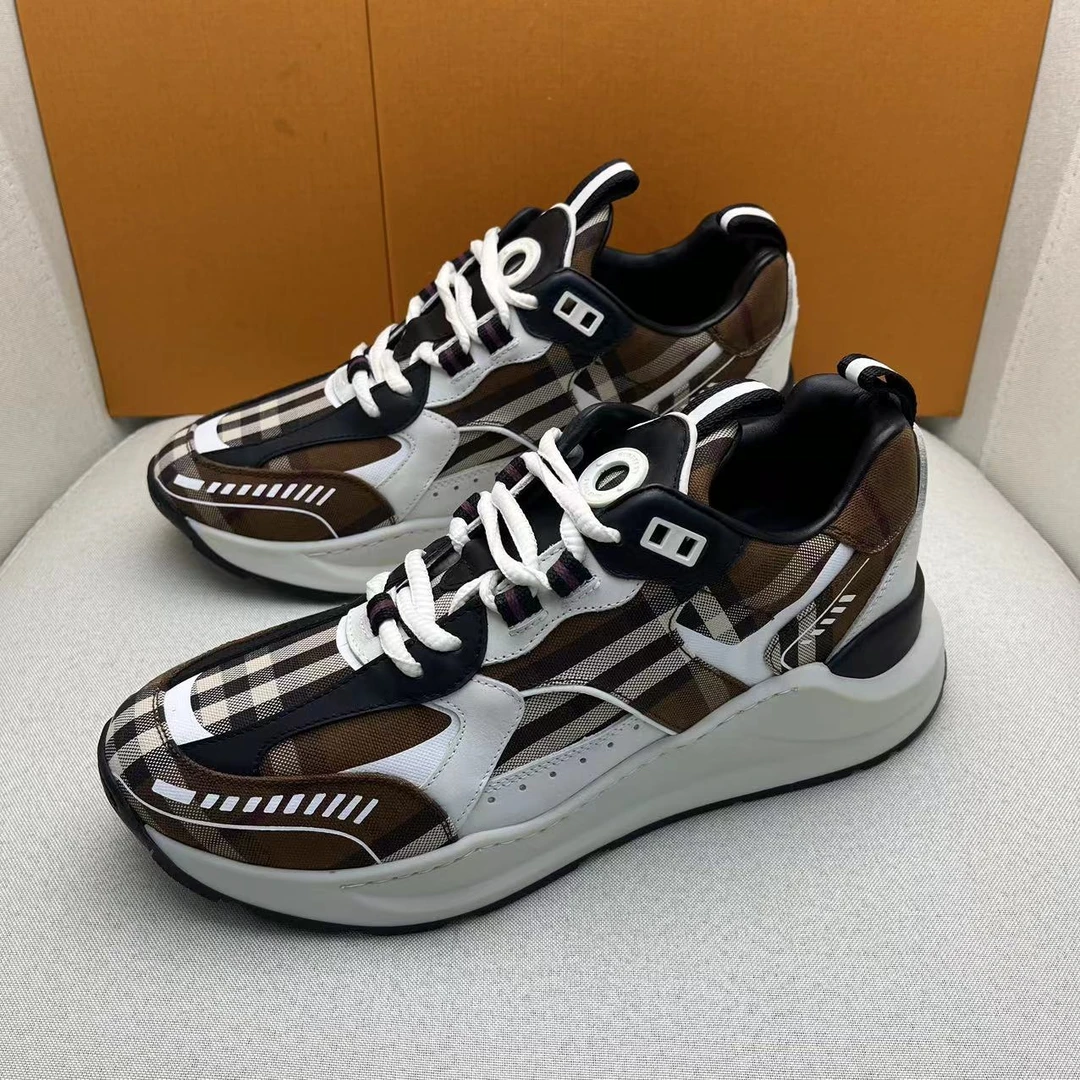 BURBERRY/博柏利黑棕条纹时尚夏季百搭透气潮流运动鞋 40码/全新