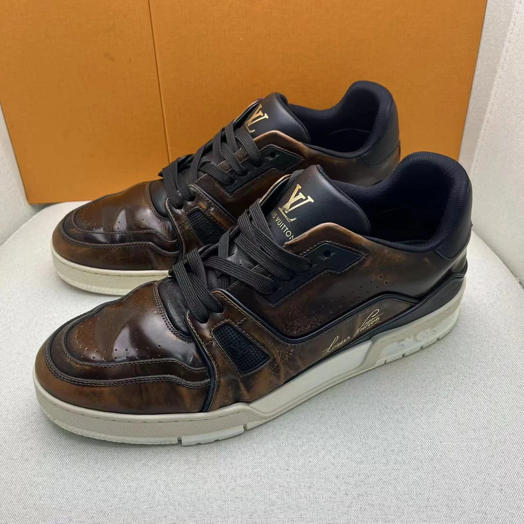 95新 LouisVuitton/路易威登 棕色老花tr时尚潮流百搭板鞋 43码