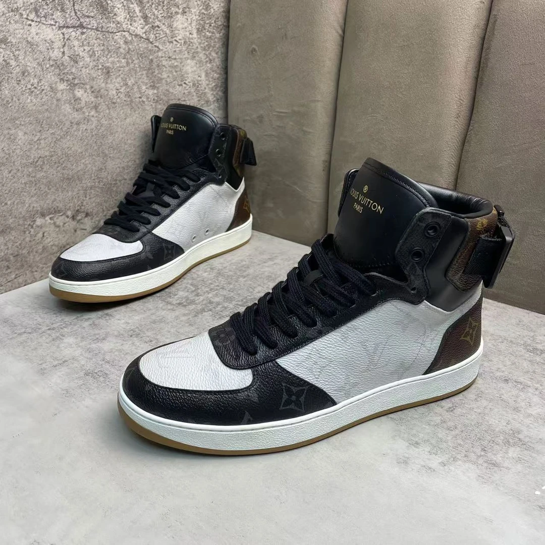 95新 LouisVuitton/路易威登 黑白棕三色拼接高帮板鞋 39/41码