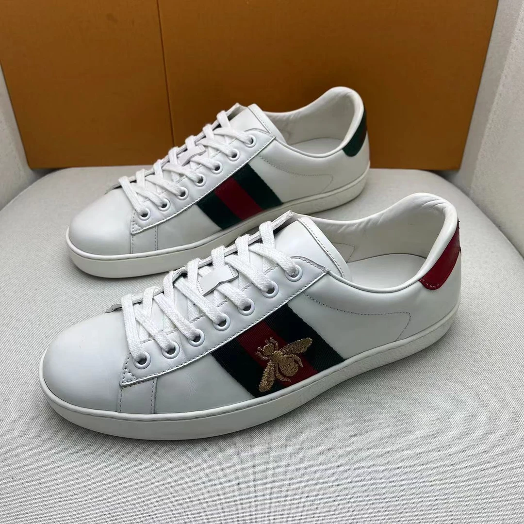 95新 GUCCI/古驰 白色蜜蜂刺绣印花红绿织带低帮板鞋 41.5/42码/