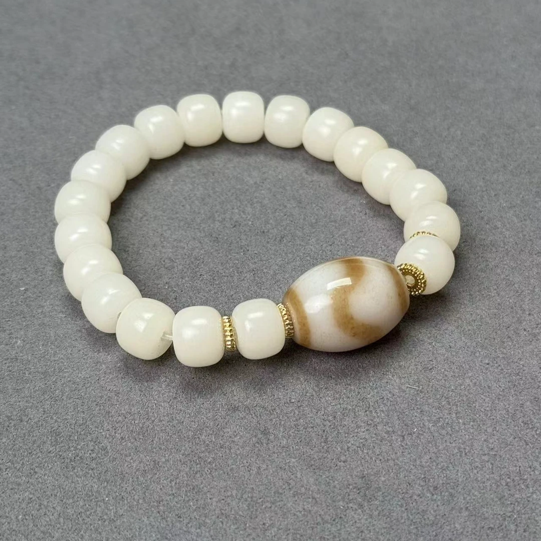 台工达洛配白玉菩提玛瑙手串