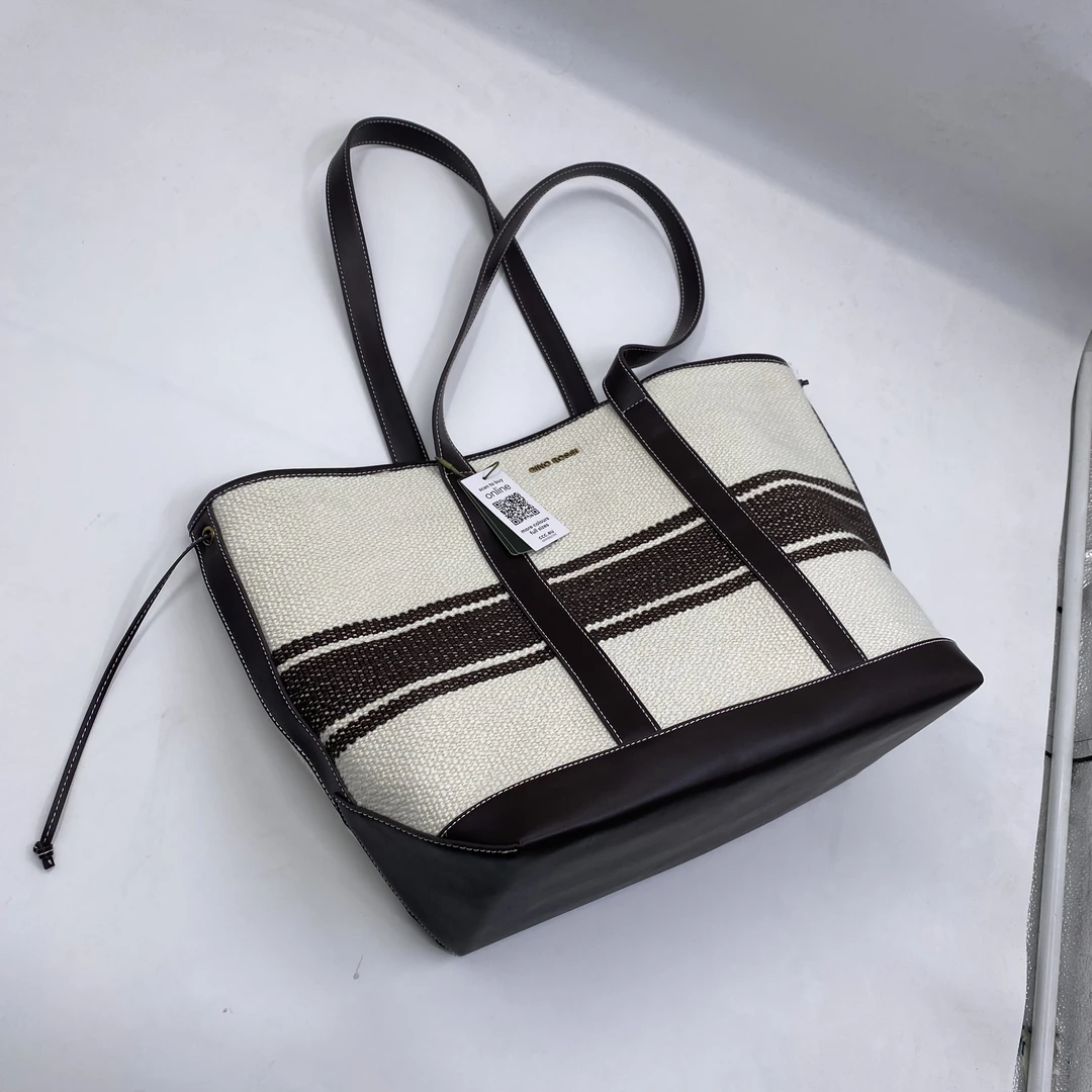 捡漏牛皮拼布面大号托特包