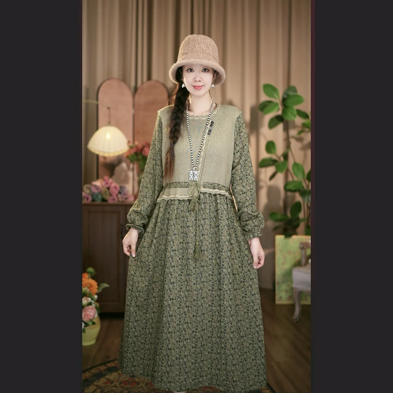 针织连衣裙2025秋冬新款女装中长款刺绣麻棉拼接长袖裙子