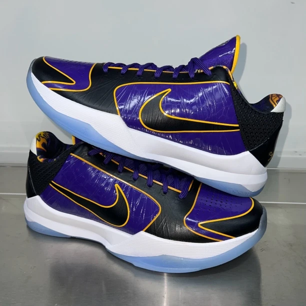 Kobe zk5湖人紫金 42码原盒 全新未使用 可实战 科比5
