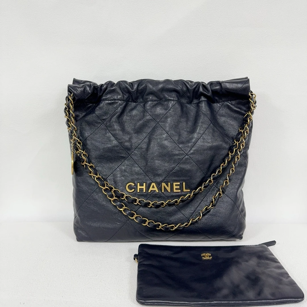 99新 Chanel/香奈儿 22bag小号深海蓝无限接近黑芯片链条包（566L）