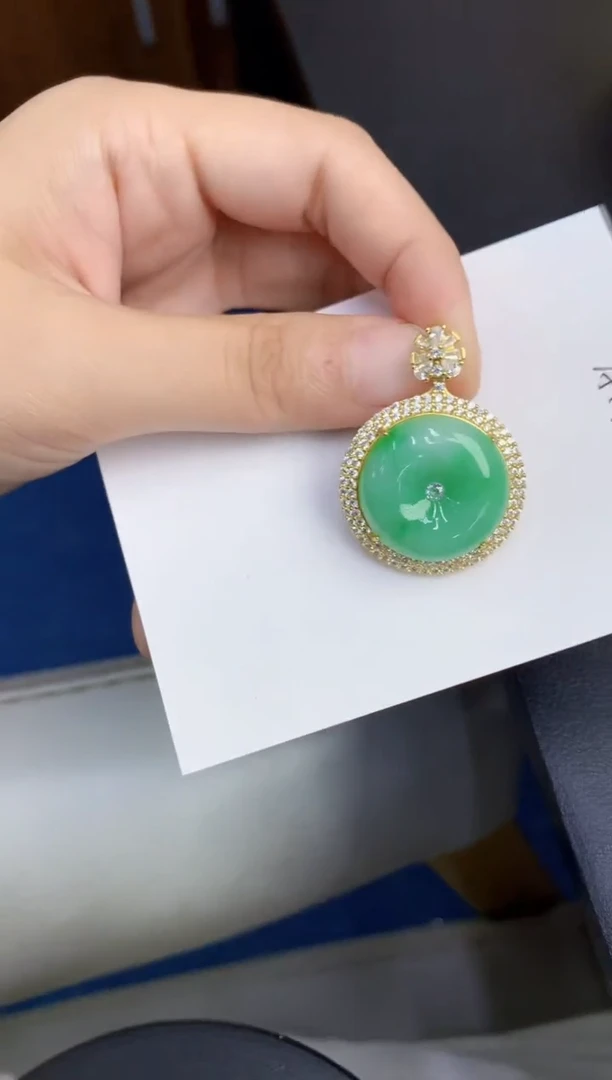 【闪购商品】翡翠颈饰未镶嵌000000000