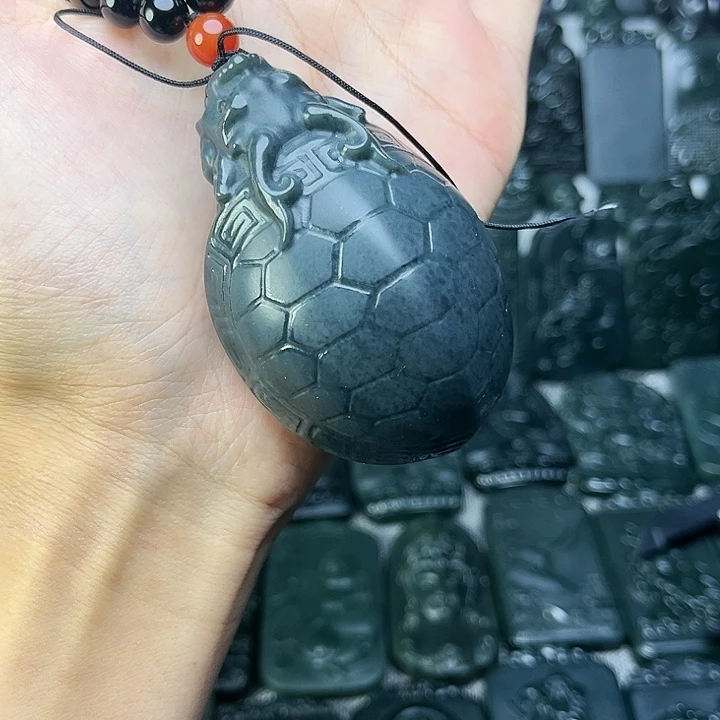 和田玉(墨玉)颈饰未镶嵌R**、