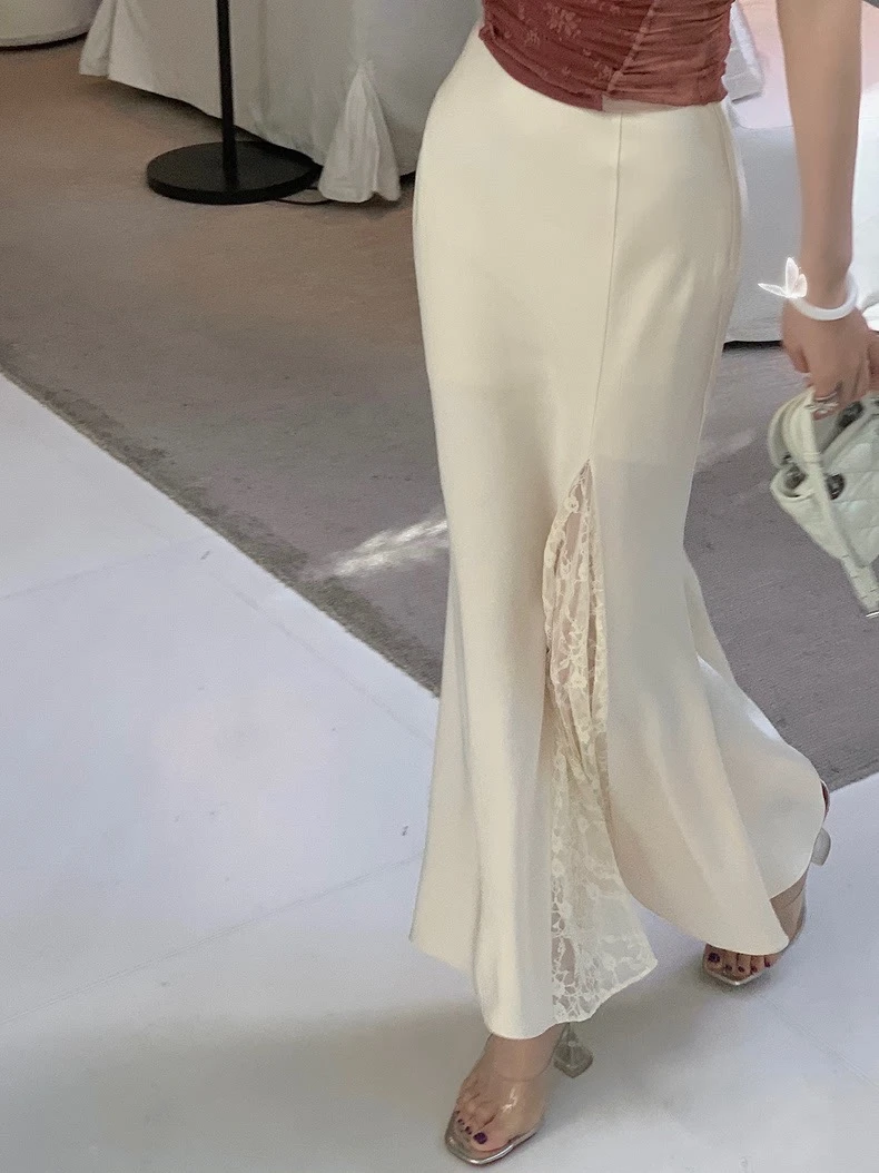 DS【杜香赫曼】做自己的"缪斯"很懂情调的柔光肌理醋酸蕾丝半裙