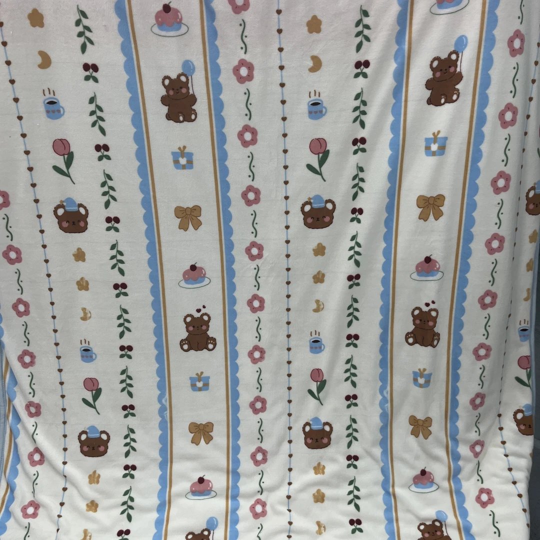 花朵小熊1.5*2针织可爱防水双面加厚印花奶绒.0被子