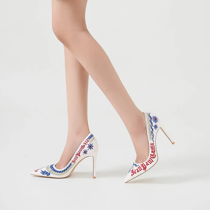 白色高跟鞋女2025春季新款水钻细跟刺绣鸳鸯气质性感御姐尖头单鞋