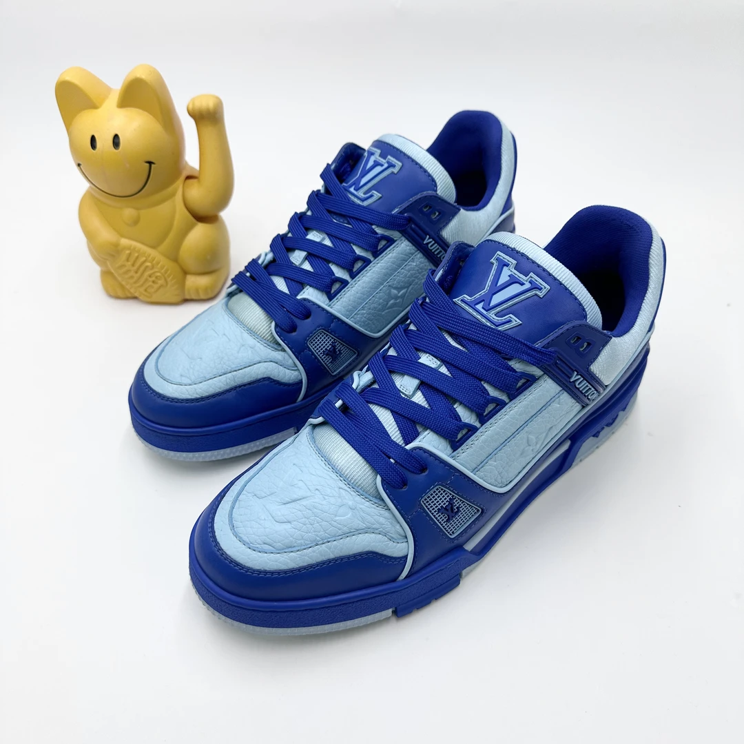 Lv/41码/北卡蓝拼接Trainer板鞋/97新