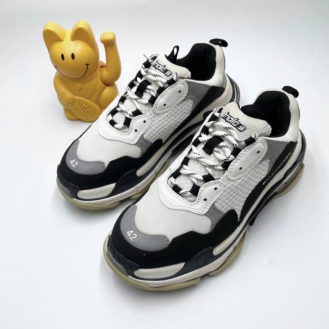 Balenciaga/42码/黑白熊猫拼接Triples老爹鞋休闲鞋/98新