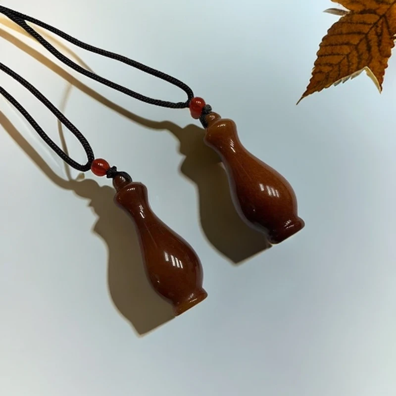 1199【臻尚玉品】宠粉福利王炸款辽阳红小瓶瓶吊坠/随机发一