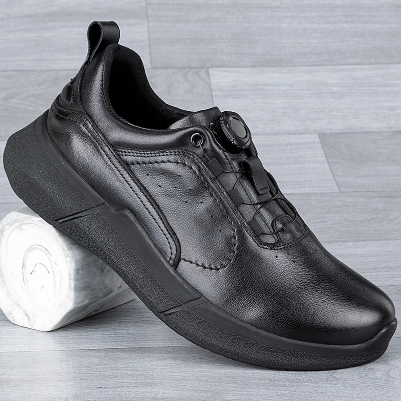 真皮男鞋男士秋冬新款头层牛皮透气选纽扣全黑厚底耐磨运动休闲鞋