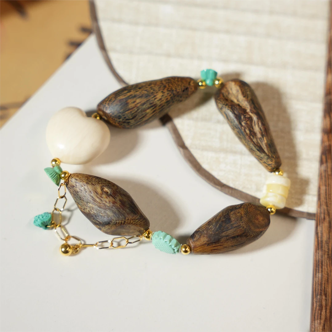 月升-天然沉香18K金手串