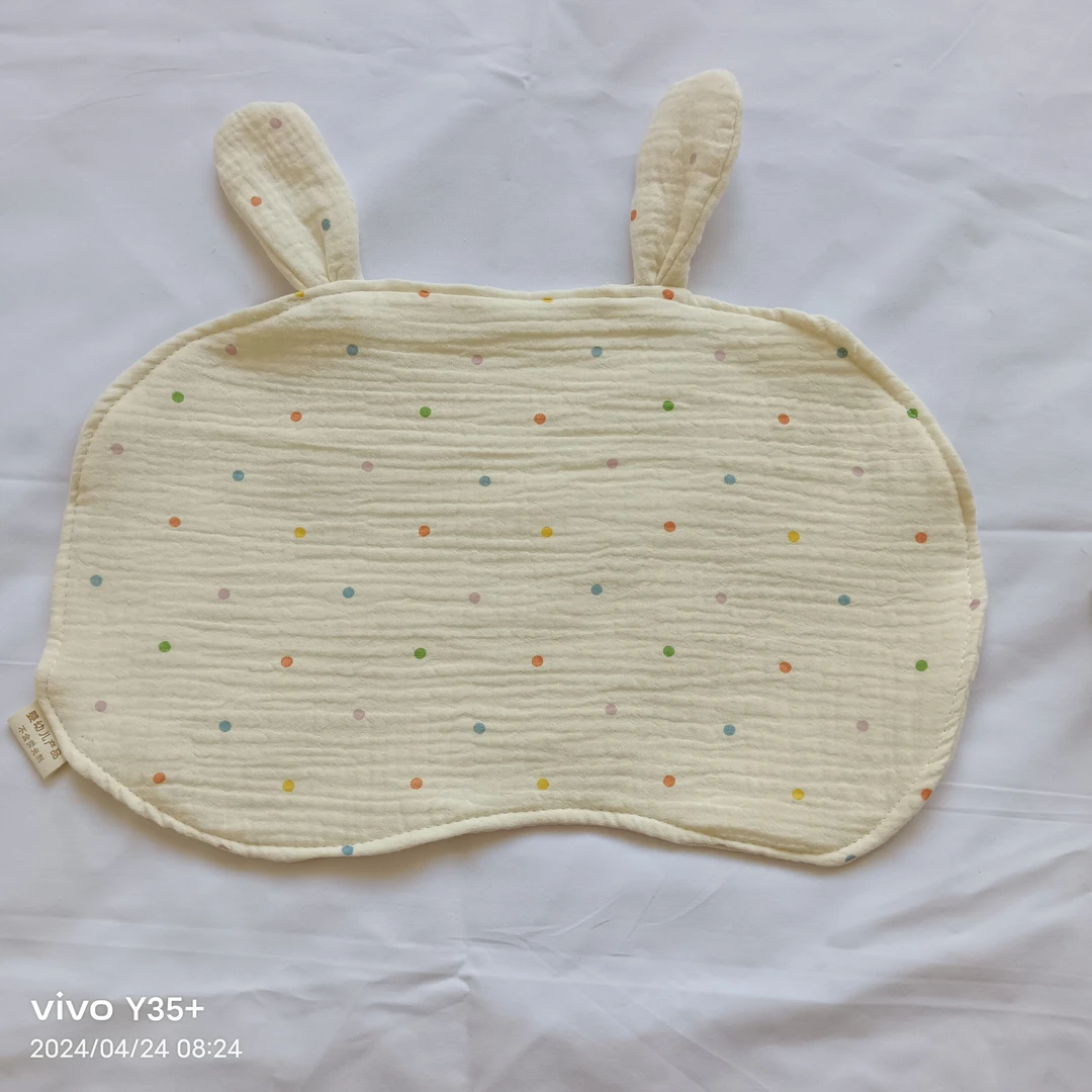 纯棉双层纱绉布可爱大耳朵婴幼儿云片枕拍嗝巾婴